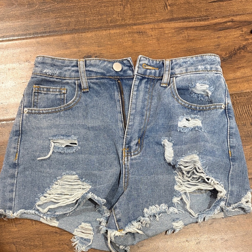 Trendy Blue Distressed Jean Shorts extra small
